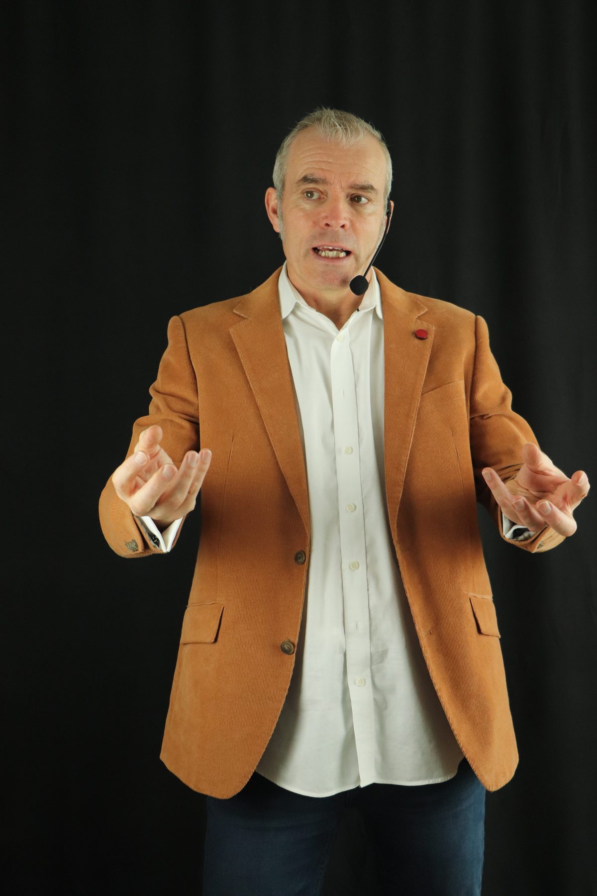 Karsten Huttenhain coaching — speaking with presence and authority